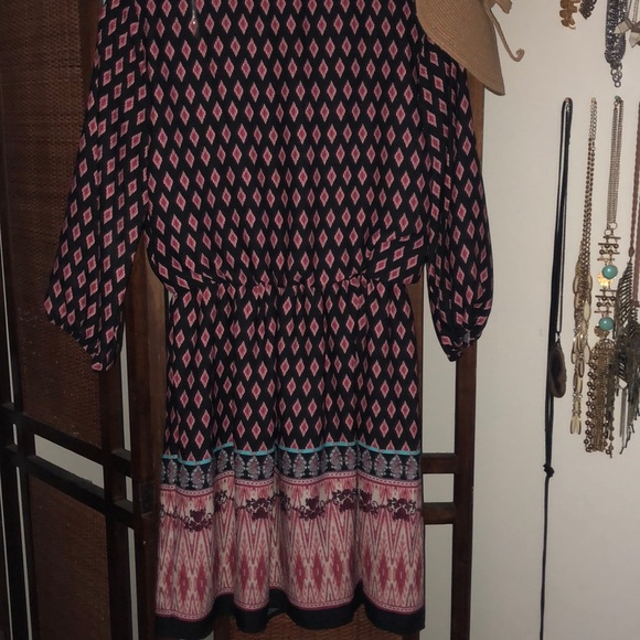 Dress - Picture 3 of 3